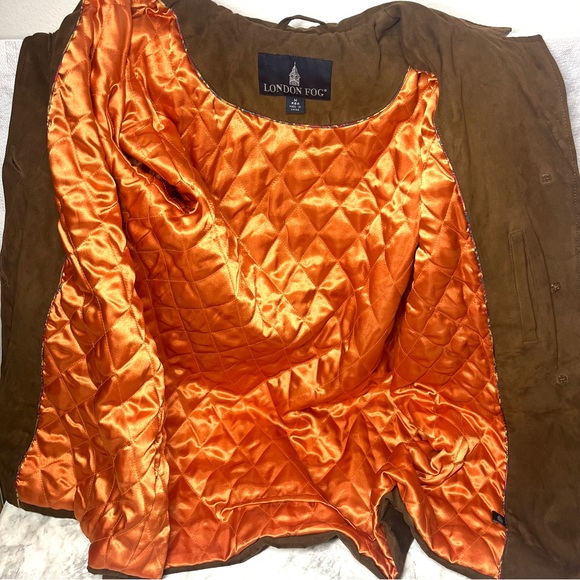 Women's London Fog Suede Jacket- Orange Quilted Lining. Size Medium - Picture 8 of 15